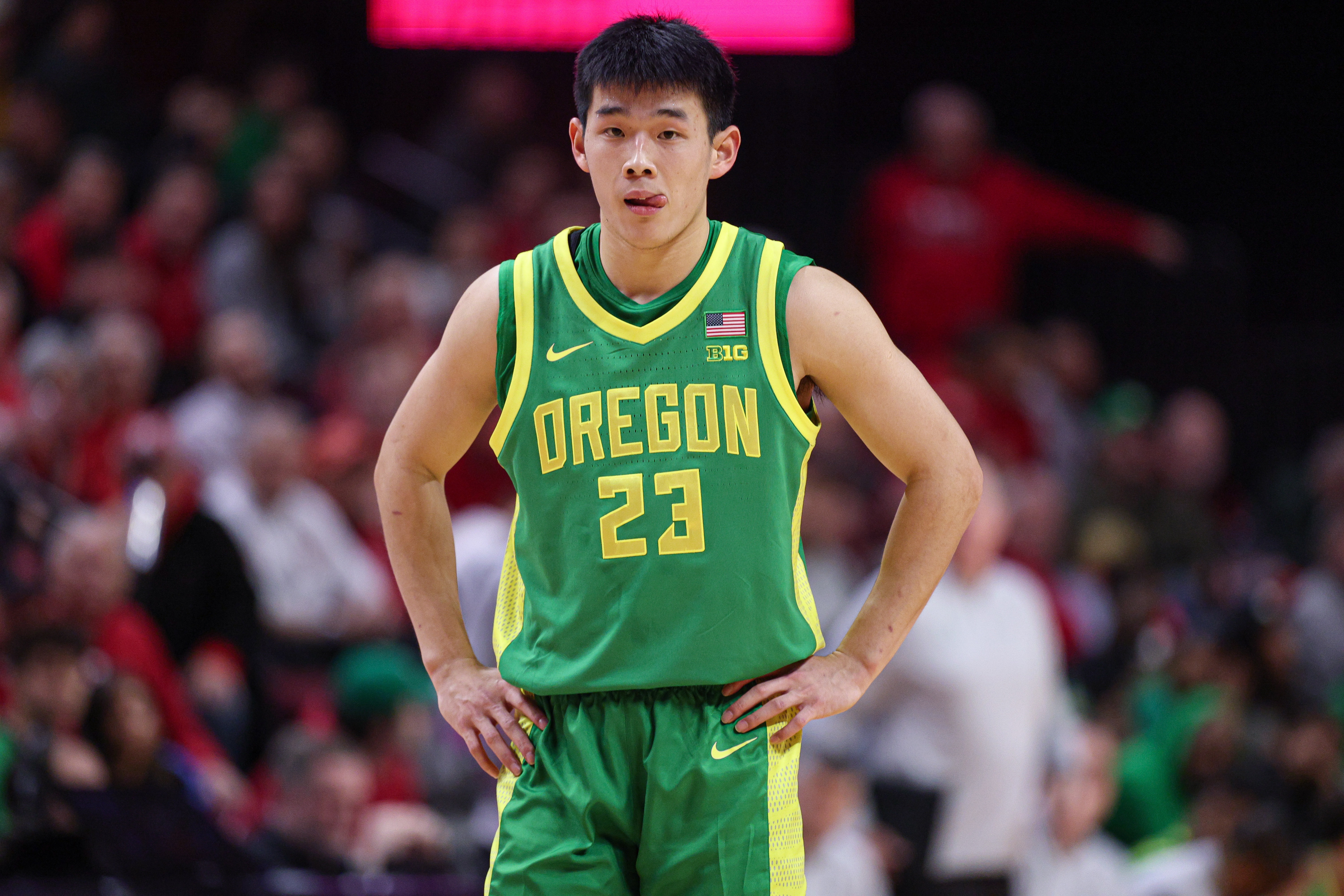 开云体育-媒体人：林葳数据不错但实际打得差劲 进1个球 防守端能送人家3个