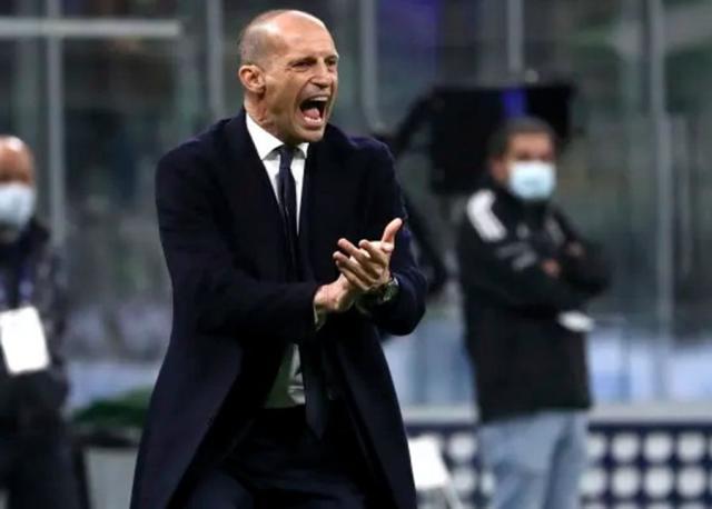 开云APP-阿莱格里：失球时少打1人只是巧合 纸条不是我写的